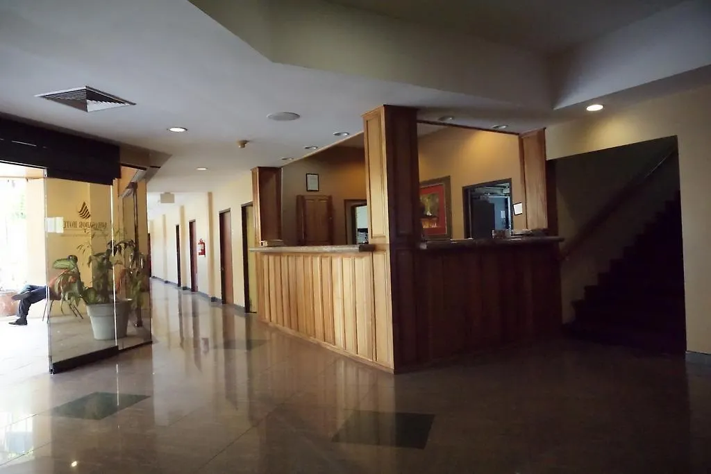 Ambassador Hotel Dibe